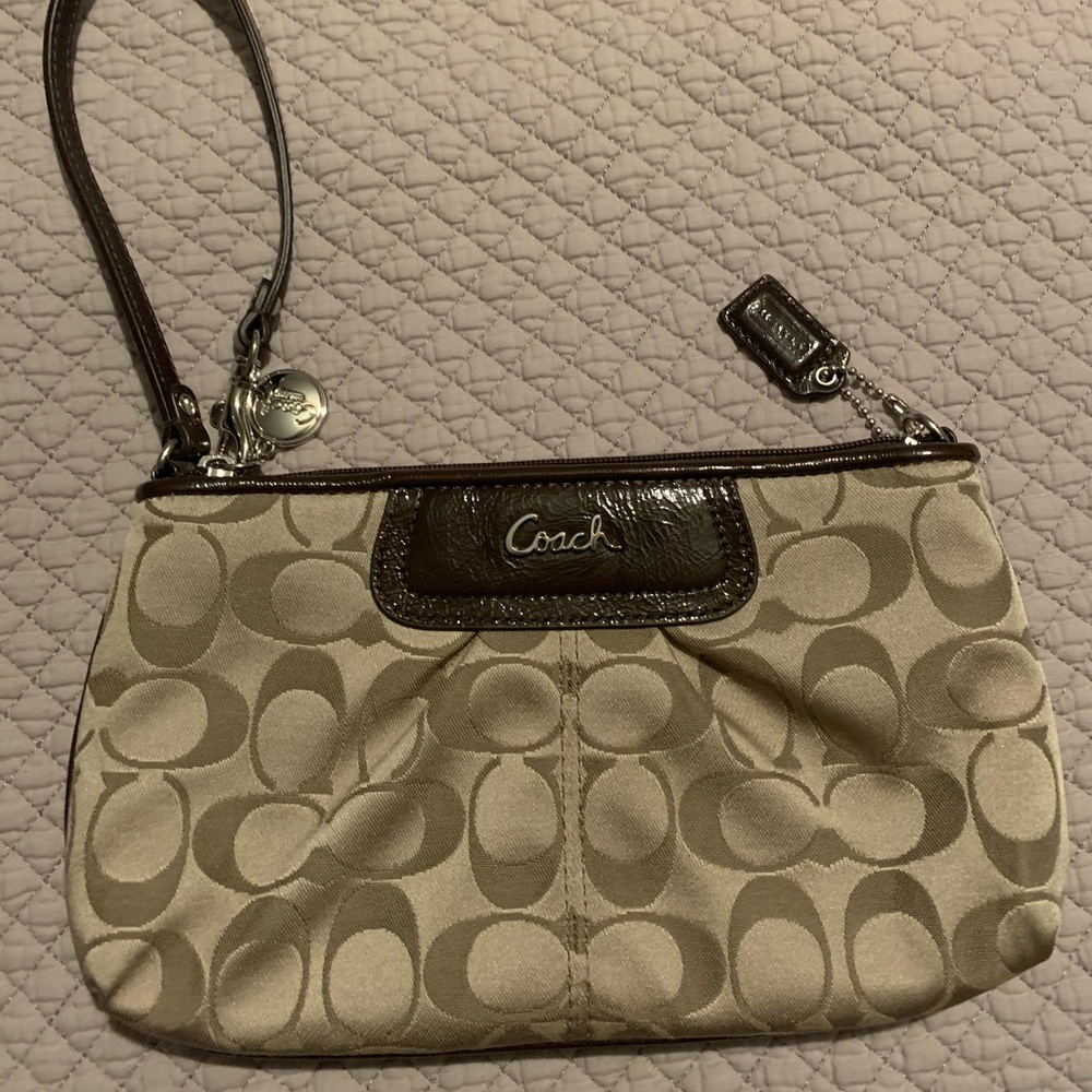EUC Coach wristlet